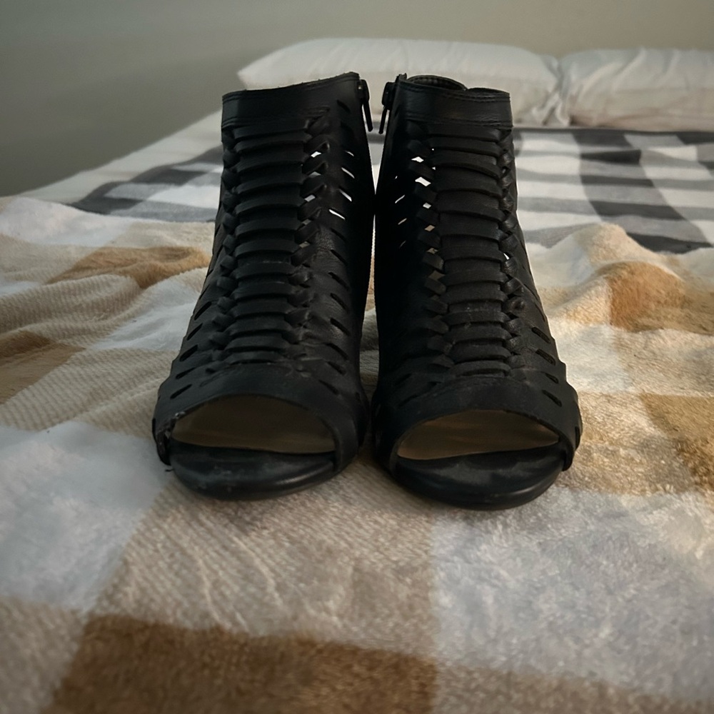 Black heals